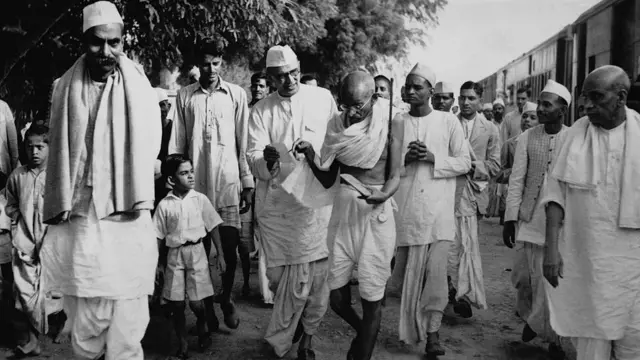 ગાંધીજી, સરદાર પટેલ અને રાજેન્દ્ર પ્રસાદ