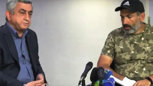 Sarkisyan "7-8 faiz səs alan fraksiyanın xalqın adından danışmağa haqqı yoxdur", və danışıqları davam etdirmək niyyətində olmadığını deyə, qalxıb getdi.