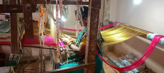 உண்மையான காஞ்சி பட்டு- எப்படி கண்டுபிடிப்பது? பட்டு வாங்கும் முன் கவனிக்க வேண்டியவை?