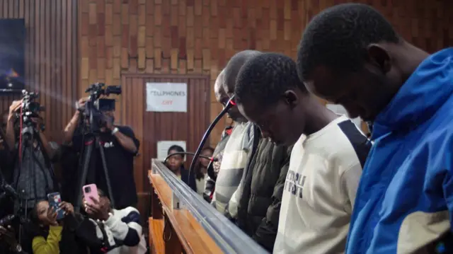 предполагаемые несостоявшиеся наемники в суде в ЮАР