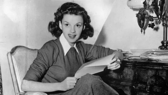 Зірка мюзиклу "Чарівник країни Оз" - Джуді Гарленд, зіграла головну роль у "Зустрінь мене в Сент-Луїсі"