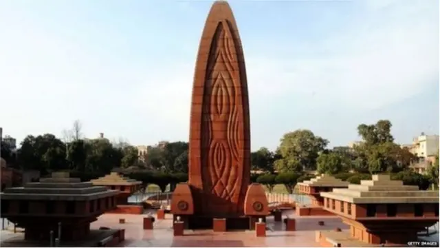 జలియన్ వాలాబాగ్