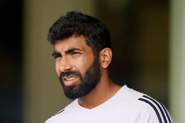 சாம்பியன்ஸ் கோப்பை 2025: பும்ரா இல்லாத இந்திய அணி எப்படி சமாளிக்கும், தாக்குப் பிடிக்குமா?