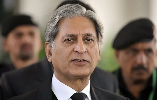 اعتزاز احسن