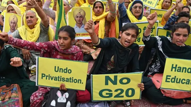 ਕਿਸਾਨਾਂ ਦਾ ਮੁਜ਼ਾਹਰਾ