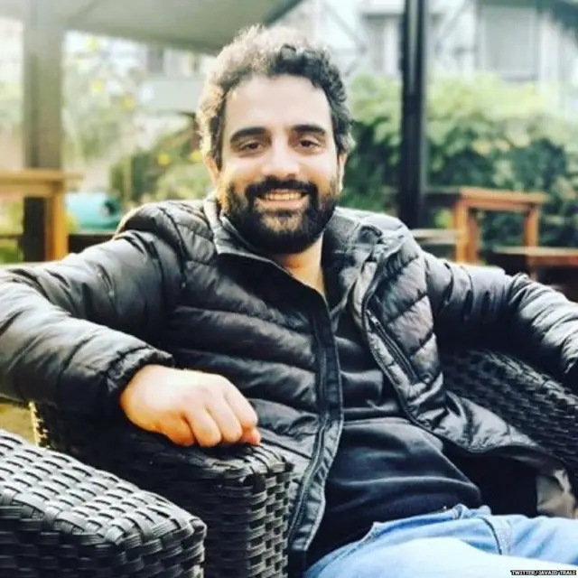 जवैद त्राली