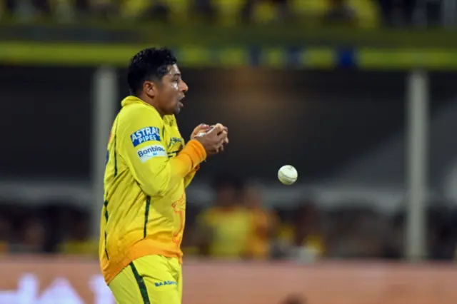 CSK vs GT, ருதுராஜ், தோனி, சாம்சன்