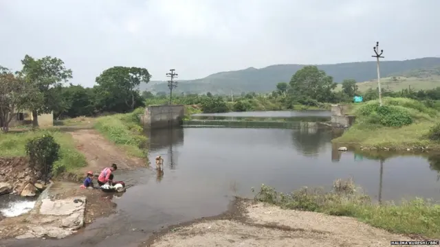 विजय शिवतारे दत्तक गाव