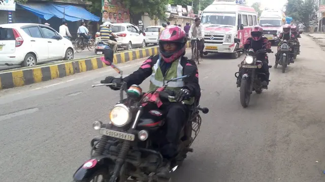 बाइकिंग क्वींस