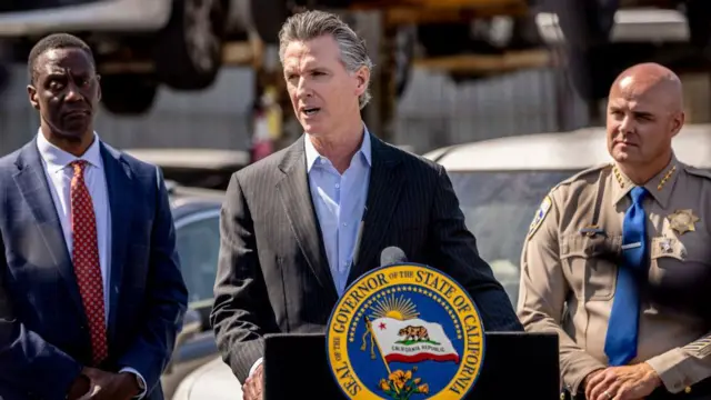 California Valisi Gavin Newsom.