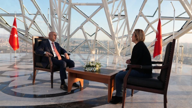 AKP Ankara Büyükşehir Belediye Başkan Adayı Turgut Altınok ile BBC Türkçe'den Ayşe Sayın.