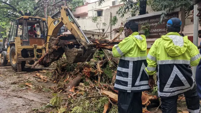 மேன்டோஸ் புயல்