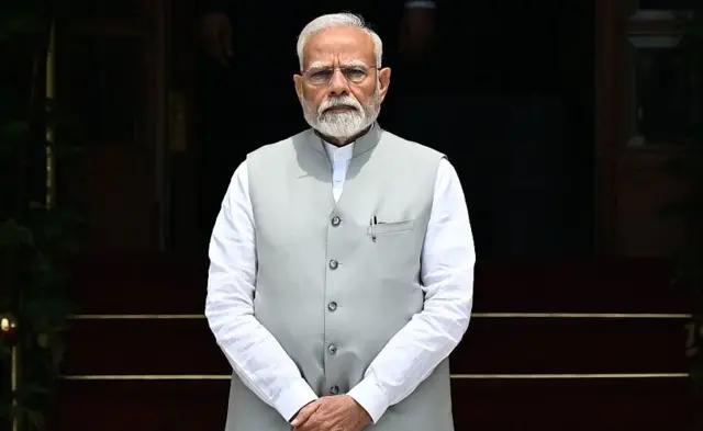 বিশেষজ্ঞদের মতে সশস্ত্রগোষ্ঠীর হামলার মতো ঘটনার সঙ্গে মোকাবিলার ক্ষেত্রে সাম্প্রতিক সময়ে ভারতের রণকৌশল ও পররাষ্ট্রনীতিতে বদল লক্ষ্য করা গিয়েছে।