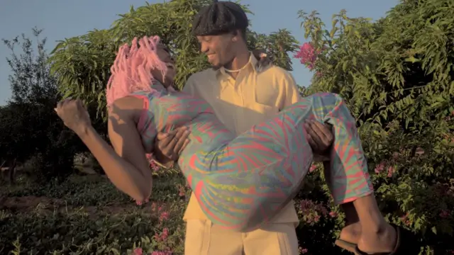 పాలిమరీ జంట