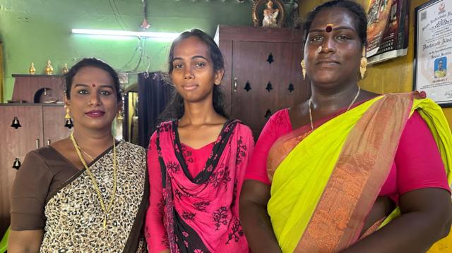 தமிழ்நாட்டில் 12ஆம் வகுப்பு தேர்வு எழுதி தேர்ச்சி பெற்ற திருநங்கை