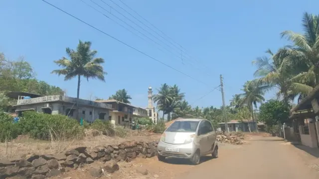 सोंडेघर, जात, धर्म, दापोली,