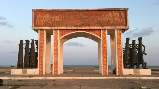 La "Puerta de no retorno", en Ouidah.