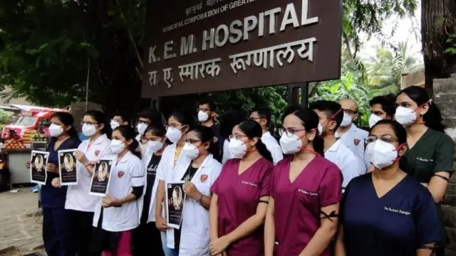 कोरोना, डॉक्टर