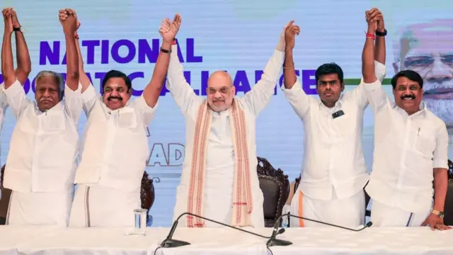 அதிமுக - பாஜக: கூட்டணி ஆட்சி பற்றி அமித் ஷா கூறியது என்ன? திமுக  குறிப்பிடும் 1980 தேர்தலில் என்ன நடந்தது? - BBC News தமிழ்