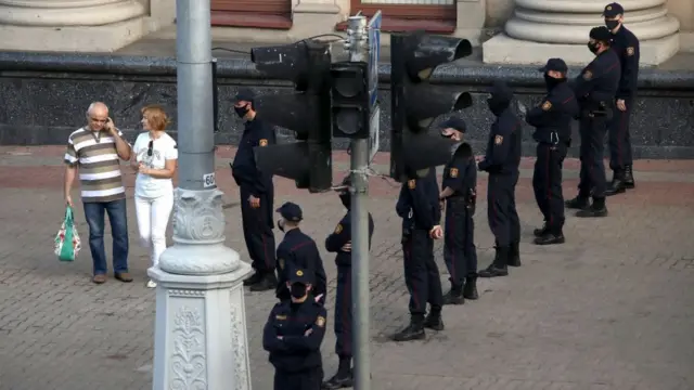 кордон милиции