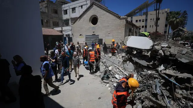 بازدید مقام‌های سازمان ملل از بیمارستان الاهلی عرب