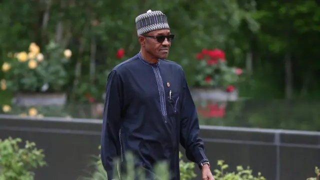 An zargi gwamnatin Buhari da yin tafiyar hawainiya