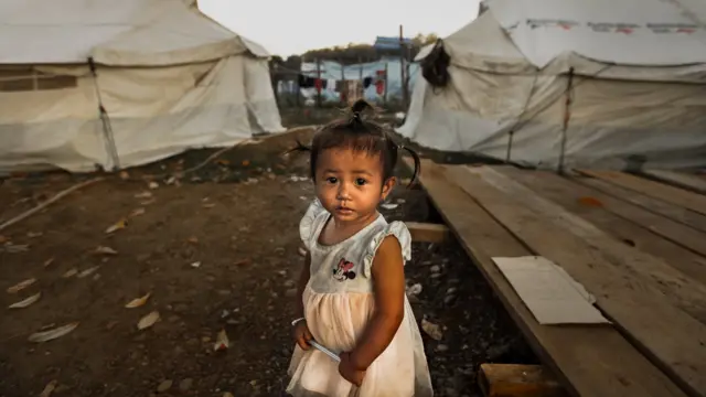 เด็กหญิงชาวลาว