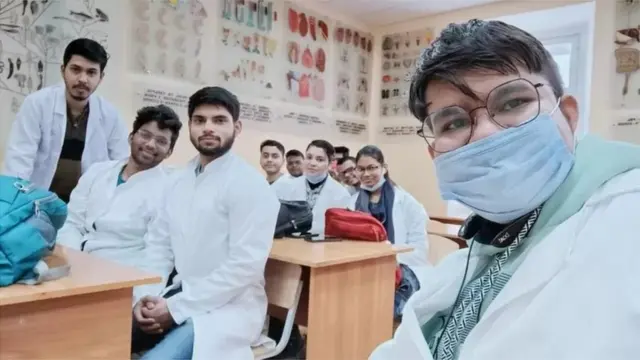 કમલ અને ફૈસલ