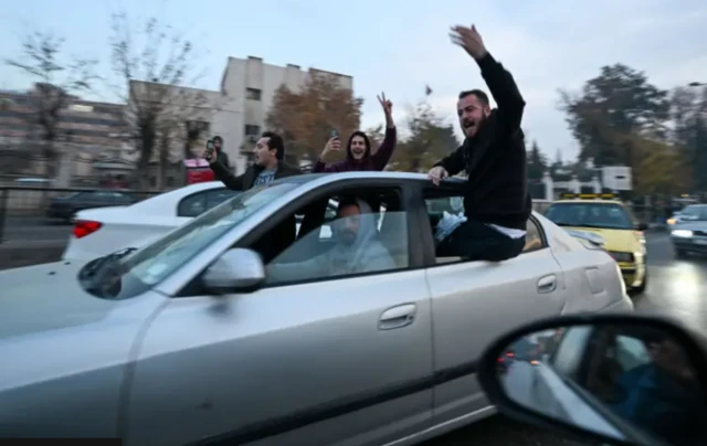 'ጨቋኙ' አሳድ በመሸሹ ሶሪያ 'ነጻ' መሆኗን አማጽያኑ በይፋ አውጀዋል