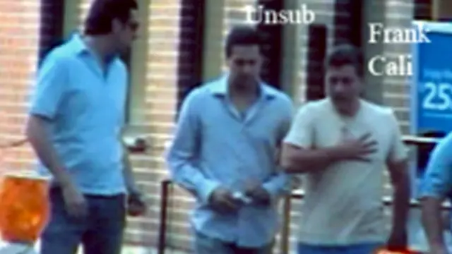 В 2008 году Кали (справа) признал себя виновным в вымогательстве, за которое отсидел год и 4 месяца