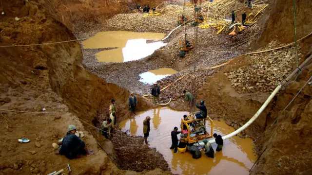 တစ်လ ရွှေ ၂ ကျပ်သား