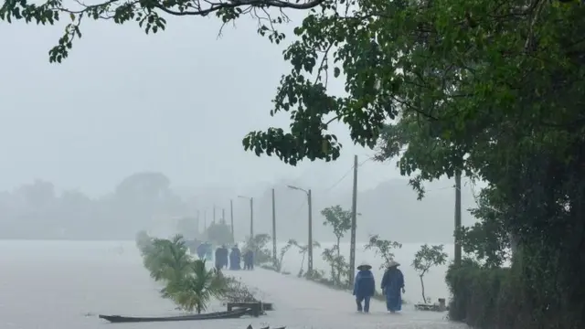 Bão số 9