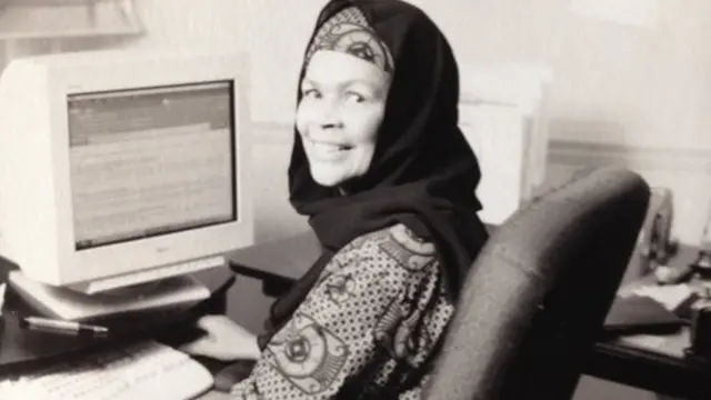 amina wadud, the Lady Imam