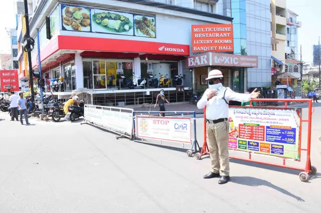 విశాఖలో కరోనా భయం