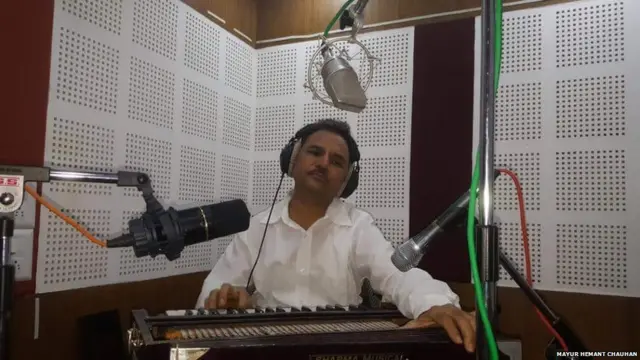 હેમંત ચૌહાણની તસવીર