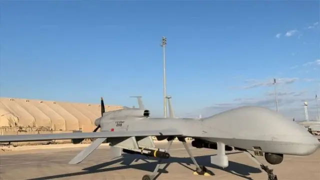 صور من قاعدة عين الأسد الجوية العراقية