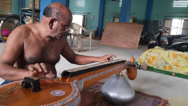 బొబ్బిలి వీణ