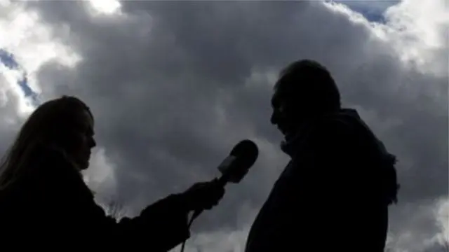 "භාෂා එකක් දත් තැනැත්තා එක්කෙනෙක් - භාෂා දෙකක් දත් තැනැත්තා දෙදෙනෙක් වැනියි" පණ්ඩිත් මඩුළුගිරියේ විජේරත්න පවසයි.