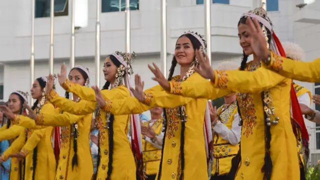 د آسیا پنځم پړاو سالون دننه سیالۍ