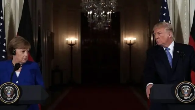 Aprili 2018: Alizozana na Rais wa Marekani Donald Trump