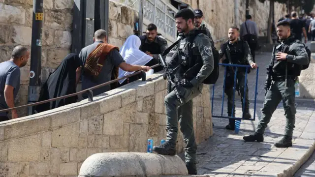 আইডিএফকে সহায়তা করতে কাজ করে যাচ্ছে ইসরায়েলি গোয়েন্দারা