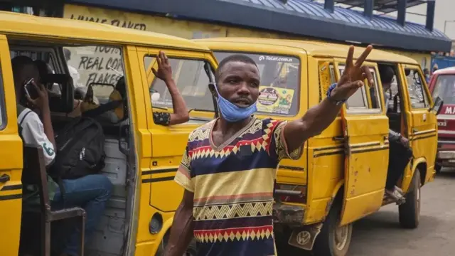 Transport public à Lagos au Nigéria.