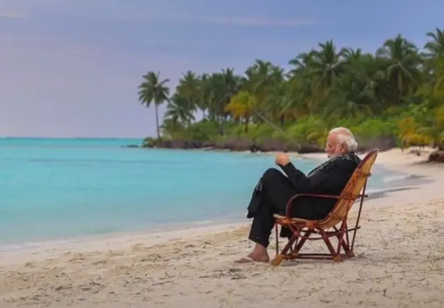 नरेंद्र मोदी