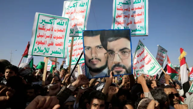 زعيم الحوثيين عبد الملك الحوثي وزعيم حزب الله حسن نصر الله