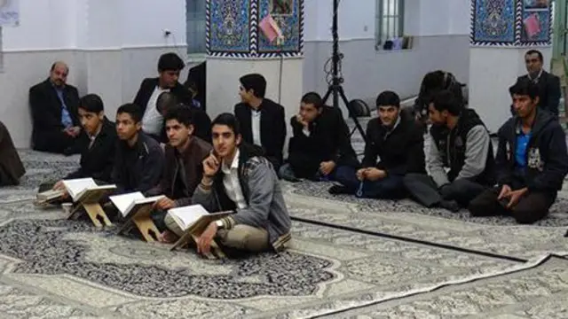 دانشجویان علوم قرآنی و حدیث