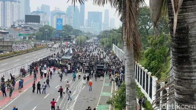 demonstrasi 25 agustus, DPR, tunjangan anggota DPR