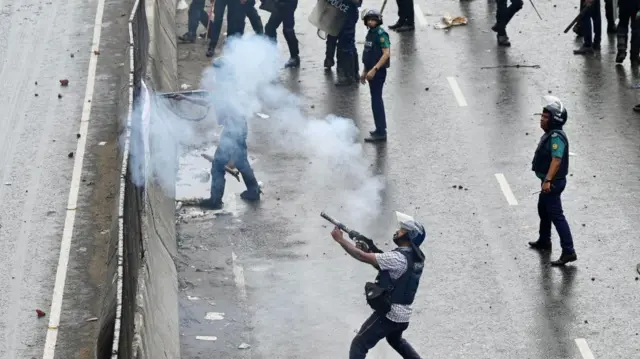 সহিংসতার দৃশ্য। 