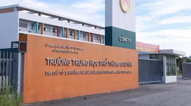Trường Chuyên Tuyên Quang 