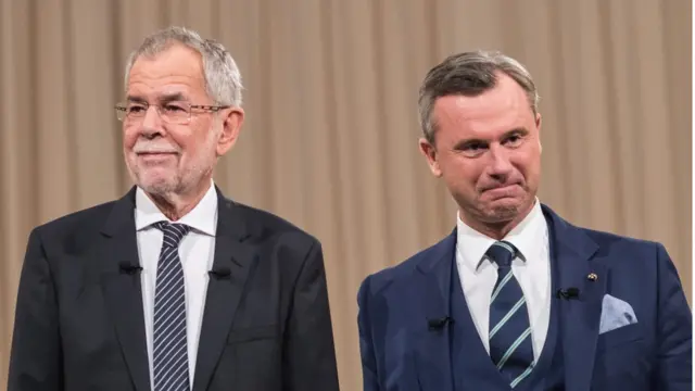 Los candidatos a la presidencia de Austria Alexander Van der Bellen (izquierda) y Norbert Hofer (derecha).