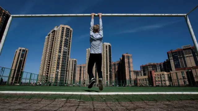 সেন্ট পিটার্সবাগের একটি গোলপোস্ট